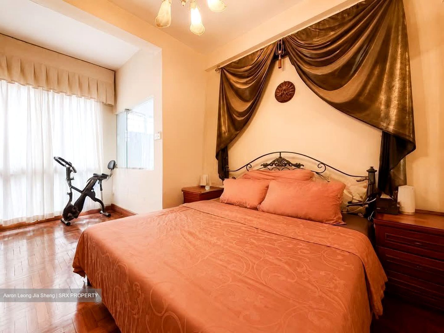 Aston Mansions (D14), Apartment #585635281